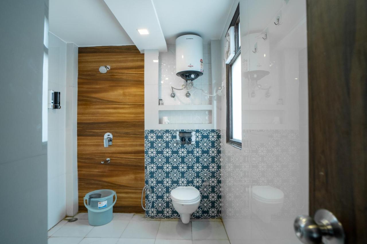 Flxho Uno - Serviced Apartment & Rooms - Golf Course Road 古尔冈 外观 照片